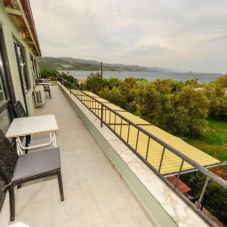 Assos No9 Hotel *