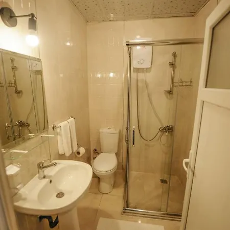 Assos No9 ホテル *